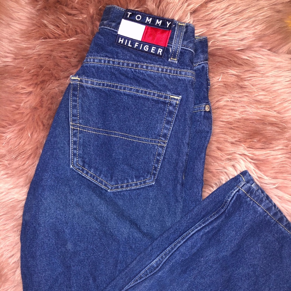 Vintage & Flawless Tommy Hilfiger jeans